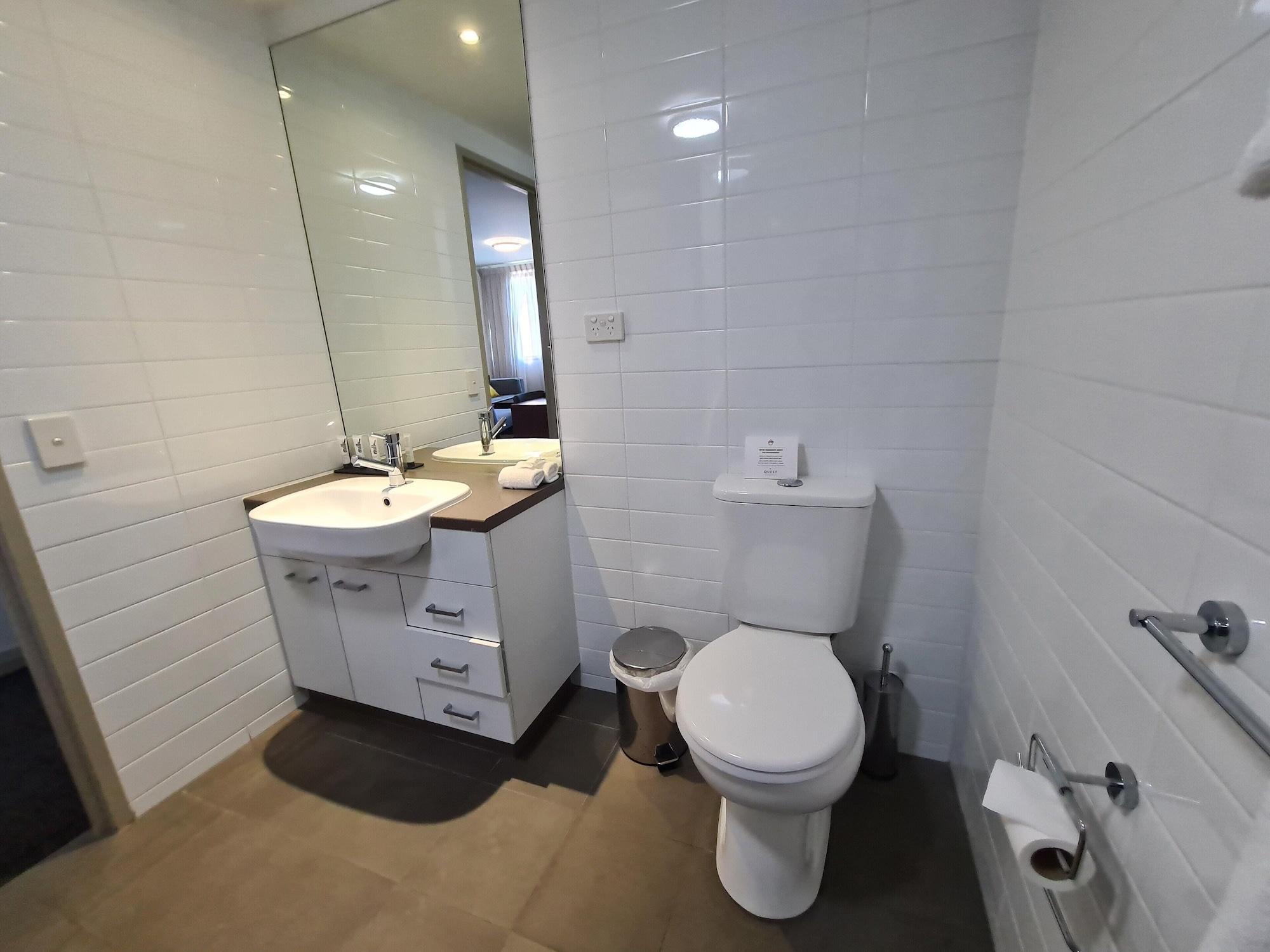 เควสท์แอท ซิดนีย์ โอลิมปิคพาร์คเซอร์วิสอพาร์ตเมนท์ Aparthotel ภายนอก รูปภาพ